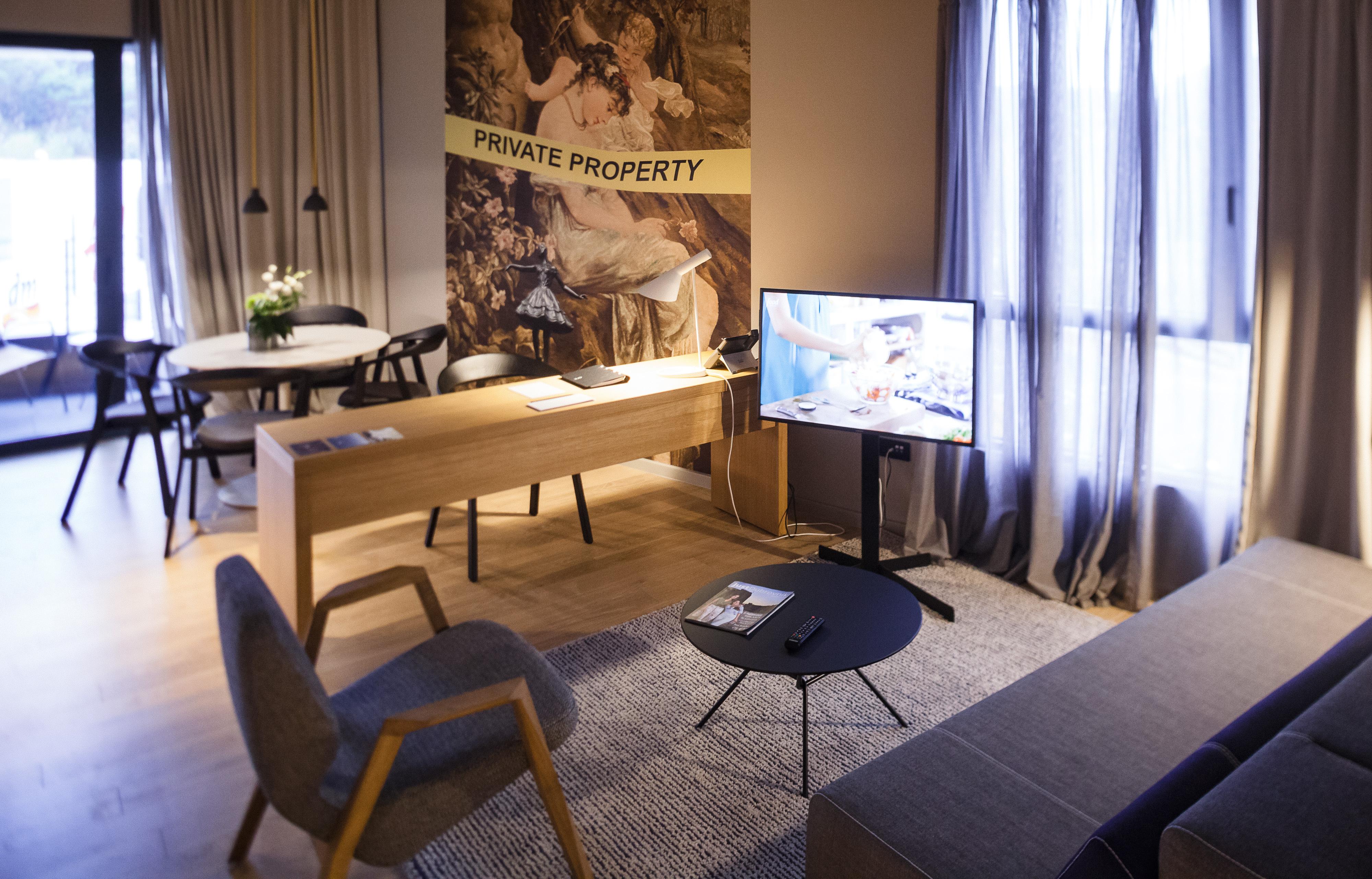 One Suite Hotel Mlini Bagian luar foto