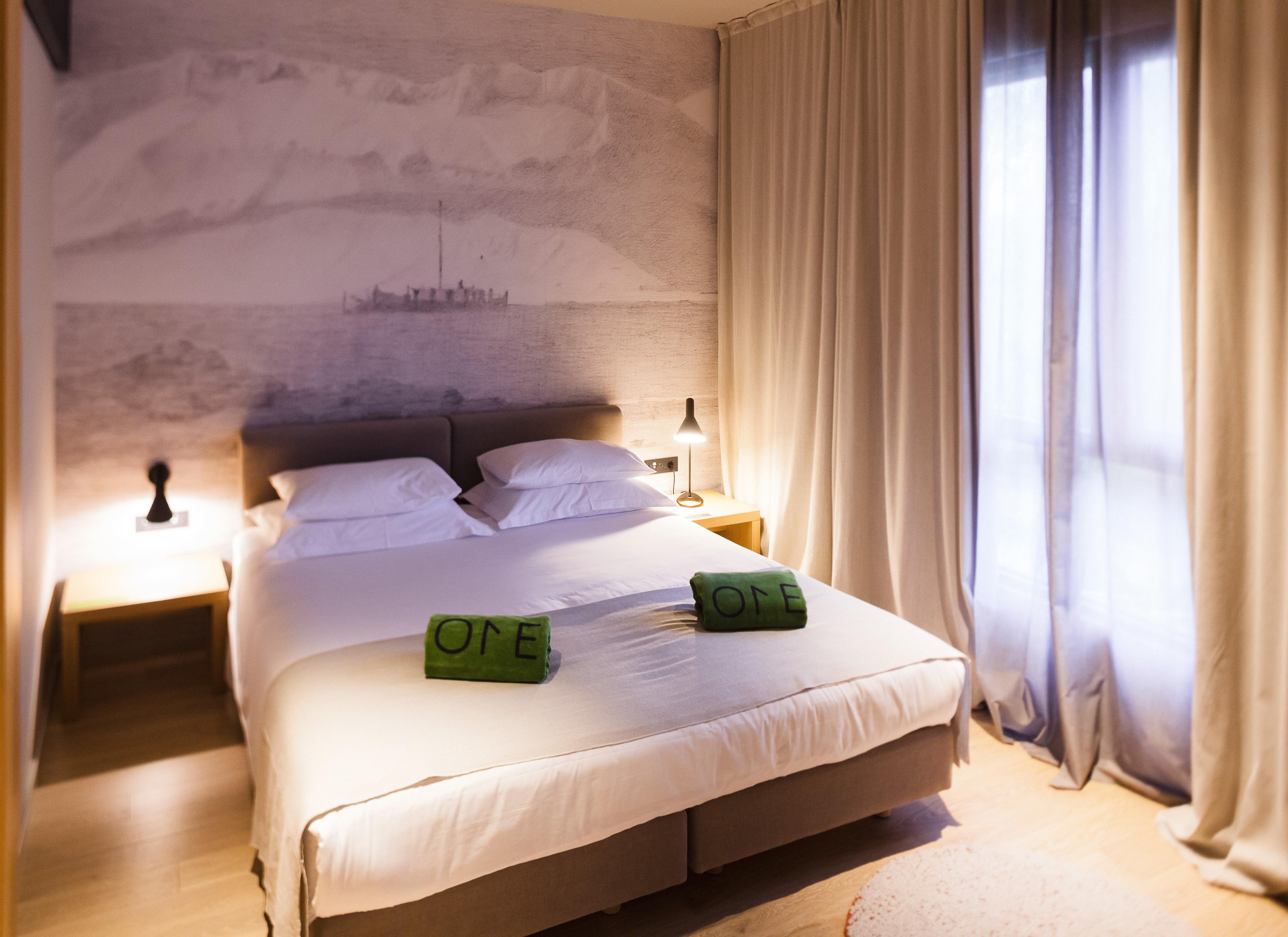 One Suite Hotel Mlini Bagian luar foto